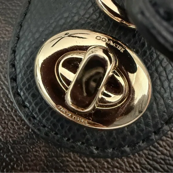 Coach Bennett Satchel Bag in Signature - Picture 9 of 16